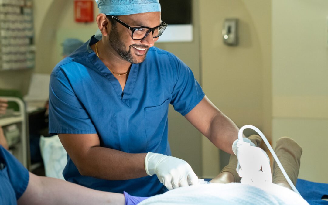 Knee Pain: When Should You See a Specialist?